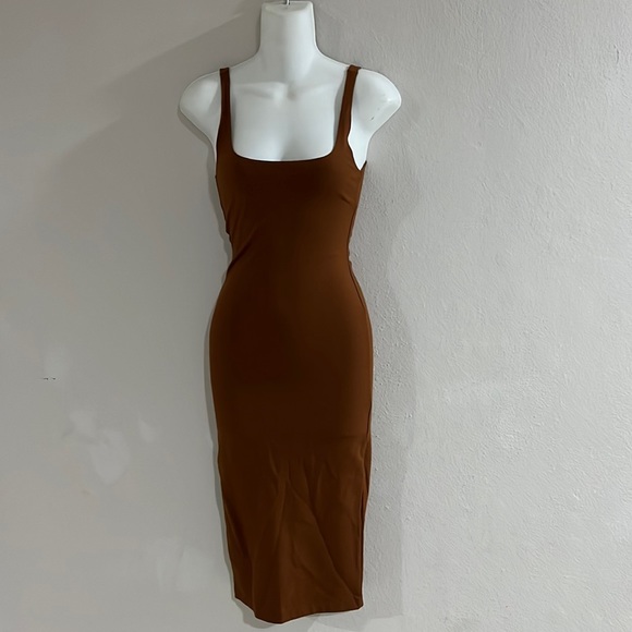 Dresses & Skirts - Brown sugar dress
